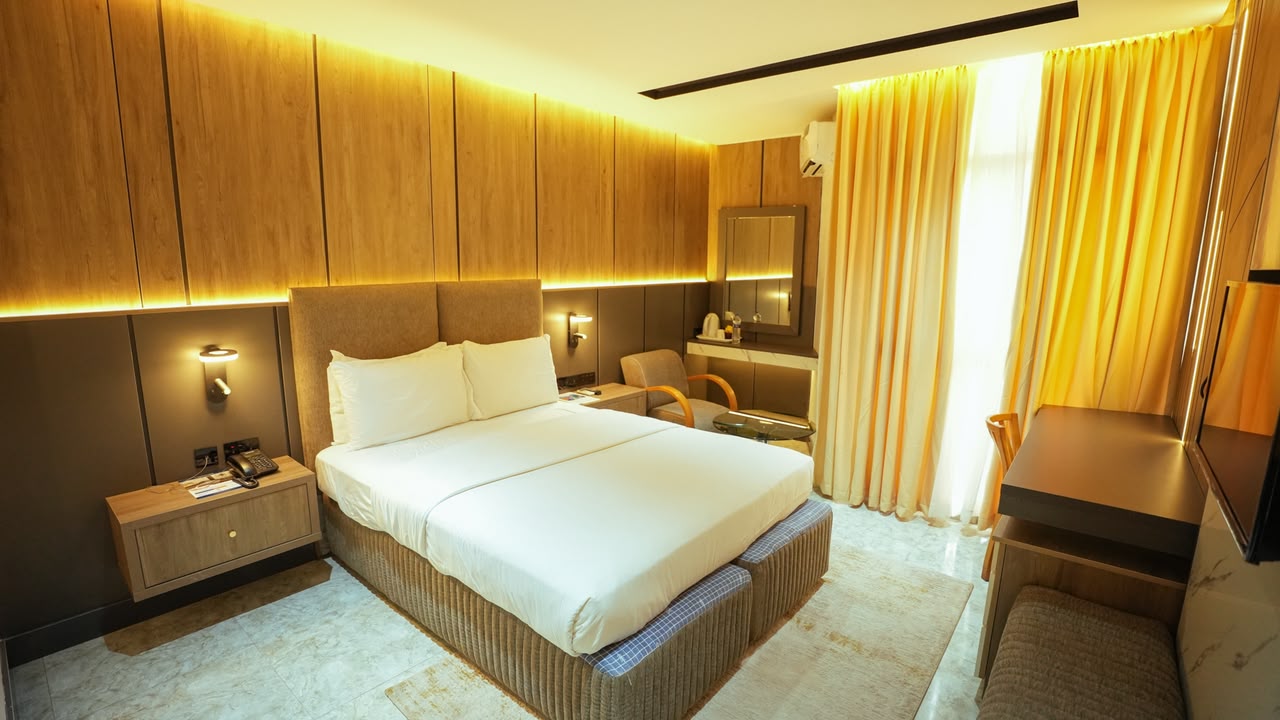 Executive Suite